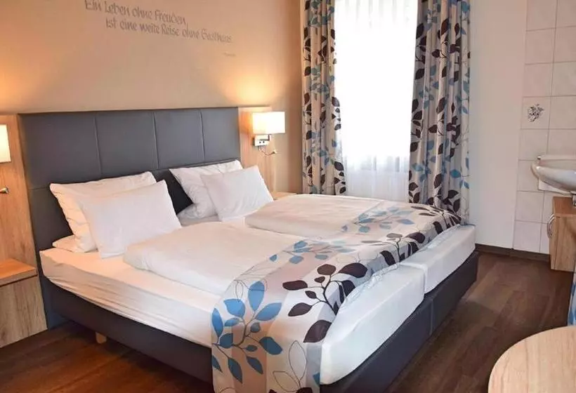 Cafe Hotel Altreuter