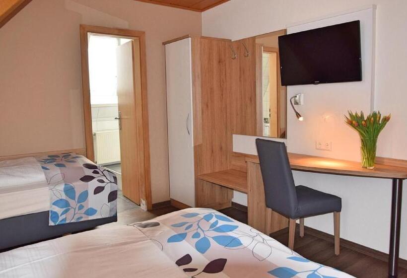 Cafe Hotel Altreuter