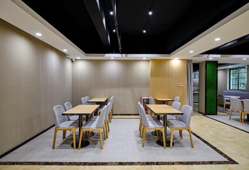 בית מלון כפרי Insail Guangzhou Airport Road