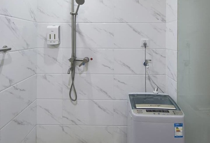 בית מלון כפרי Insail Guangzhou Airport Road