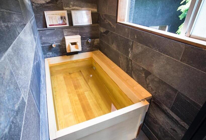 Отель Livemax Resort Hakone Ashinoko