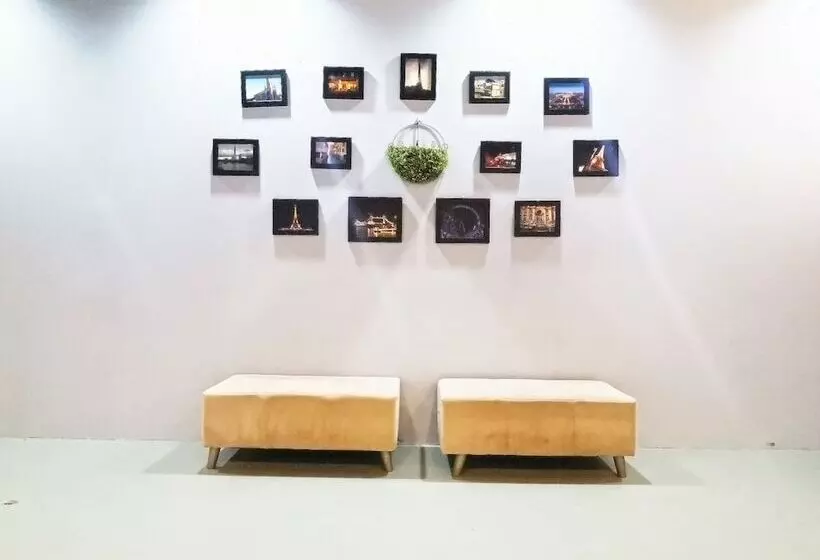 ユースホステル Doorbellz