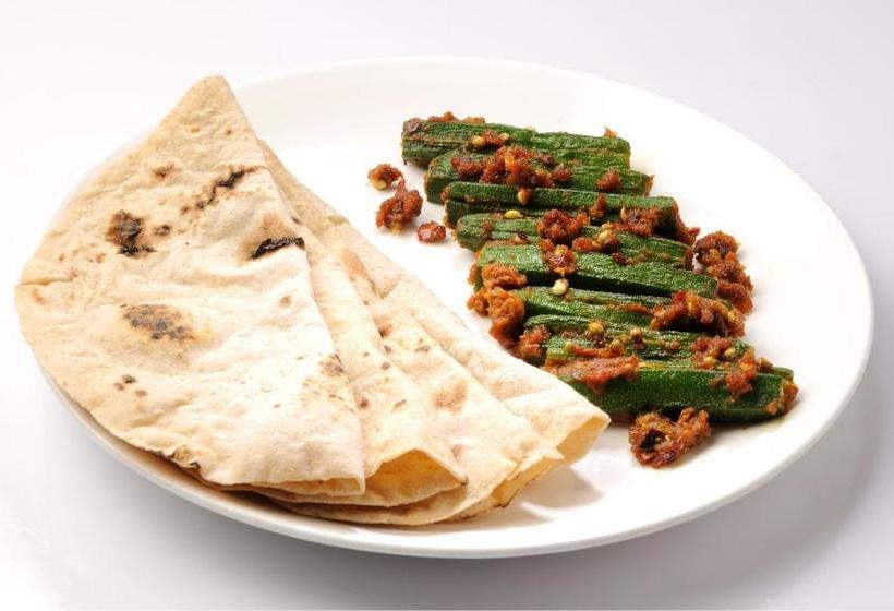 Hôtel Oyo 29196 Lords Plaza