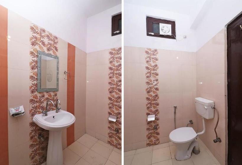 Hôtel Oyo 29196 Lords Plaza