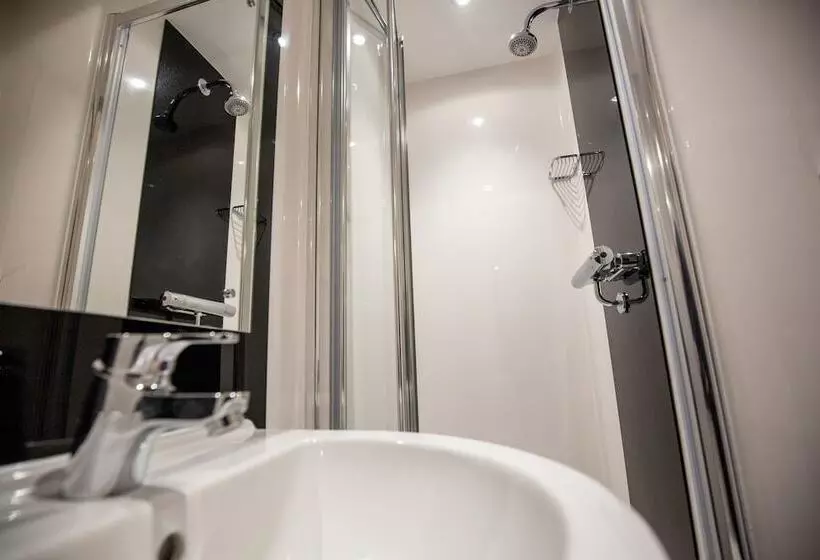 ホテル Popup Portsmouth