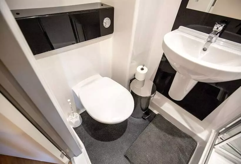 ホテル Popup Portsmouth