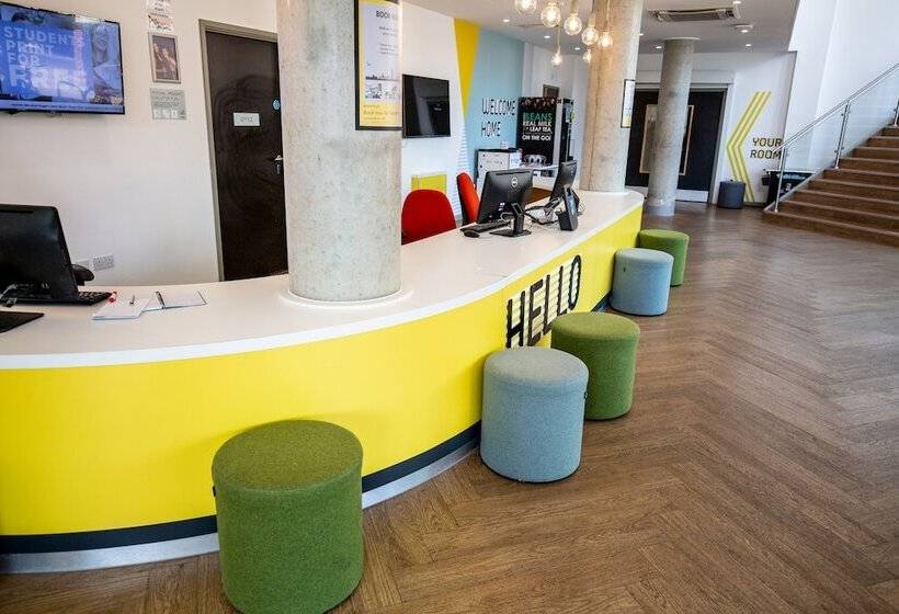 בית מלון כפרי Popup Portsmouth