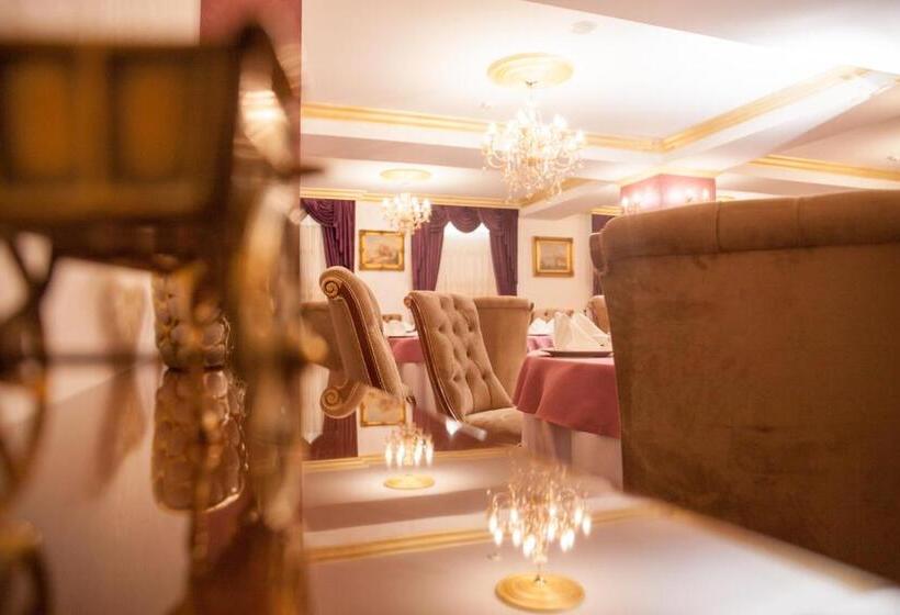 ホテル Royal Boutique Mangalia Breeze