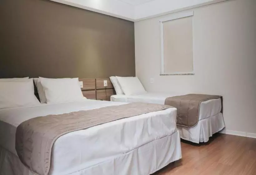 Hotelli Golden Inn Lafaiete