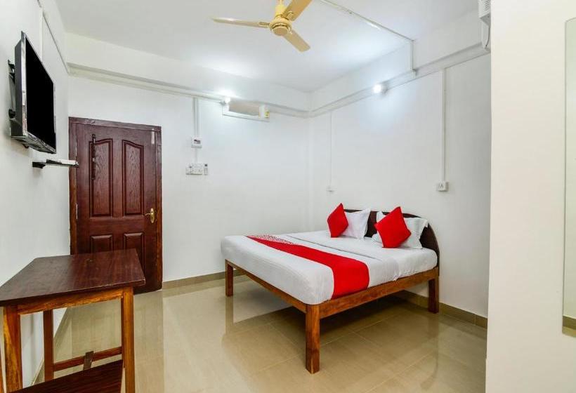 בית מלון כפרי Oyo 30238 Punjab Residency