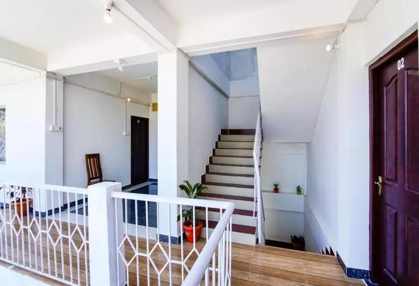 Hotelli Oyo 30238 Punjab Residency
