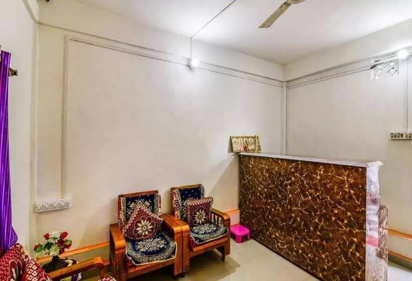 Hotelli Oyo 30238 Punjab Residency