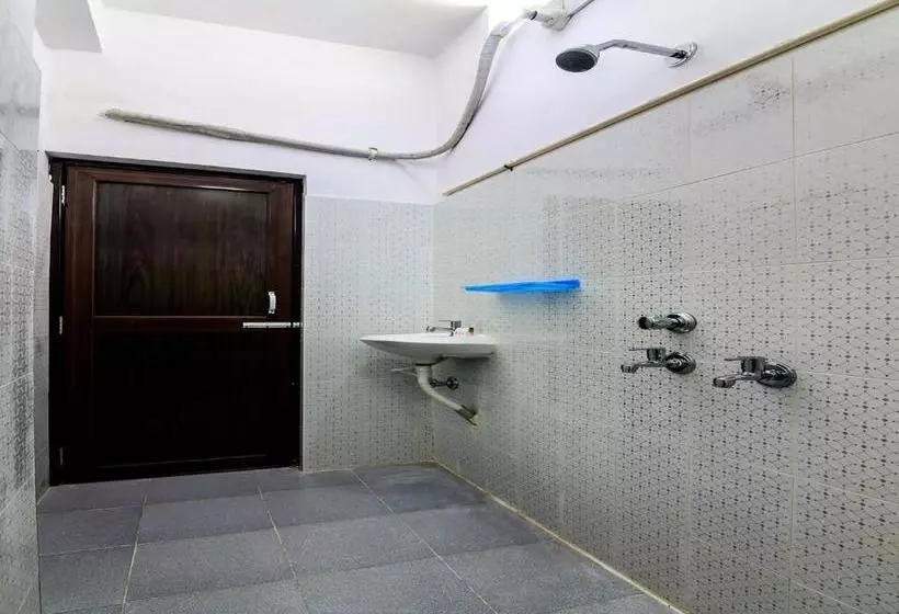 Hotelli Oyo 30238 Punjab Residency
