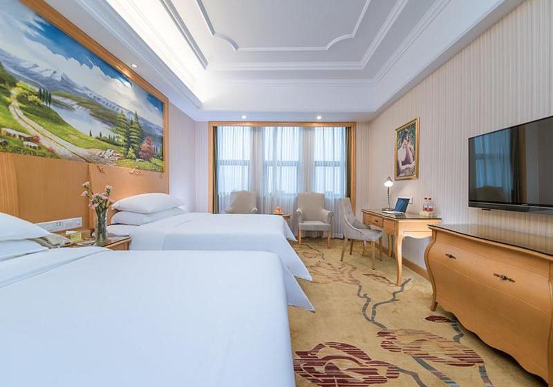 בית מלון כפרי Venus International Wuhan North Hankou