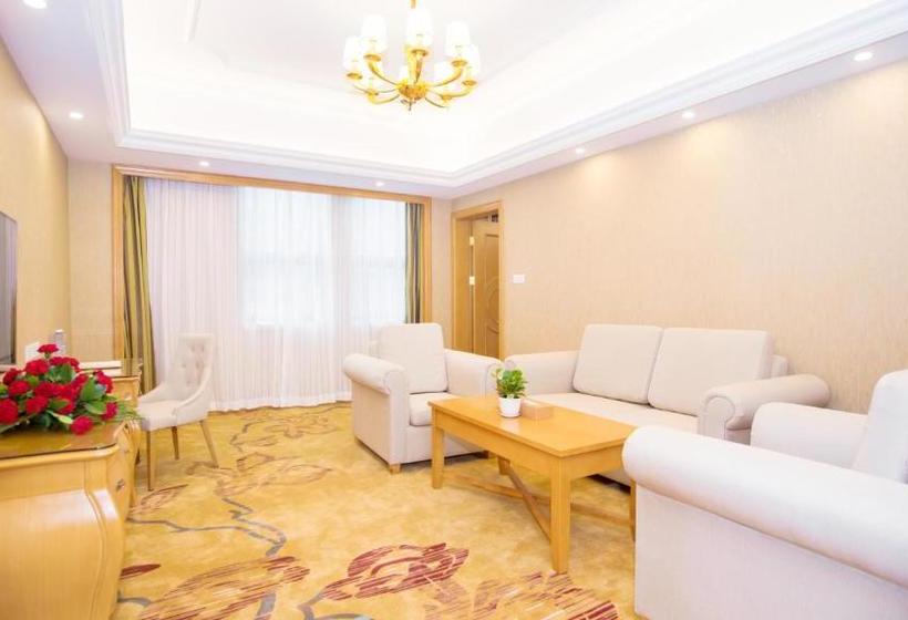 בית מלון כפרי Venus International Wuhan North Hankou