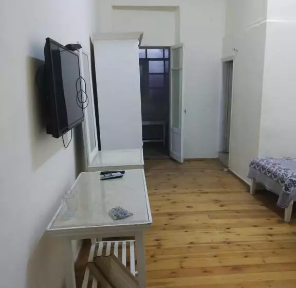 هتل De La Poste