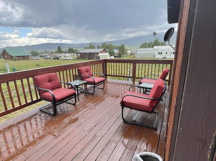 Hotel Eagle Nest Fly Shack & Lodge