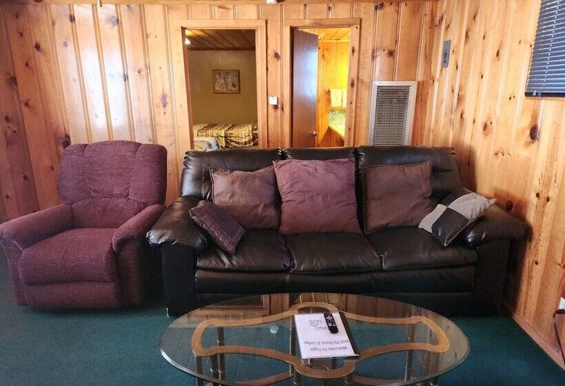 Hotel Eagle Nest Fly Shack & Lodge