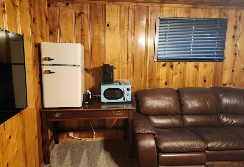 Hotelli Eagle Nest Fly Shack & Lodge