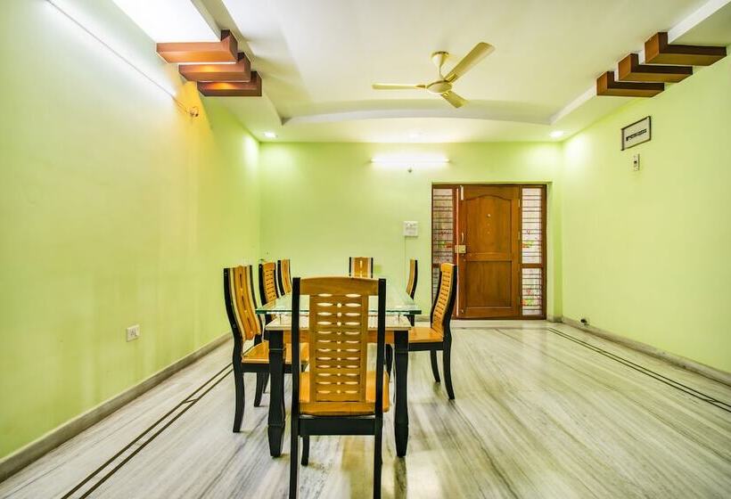 فندق Fabexpress Garden View Inn