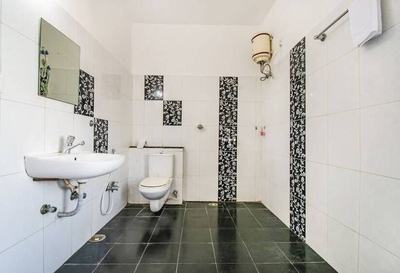 فندق Fabexpress Garden View Inn