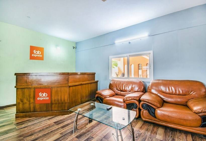 فندق Fabexpress Garden View Inn