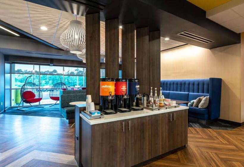 בית מלון כפרי Tru By Hilton Seneca Clemson