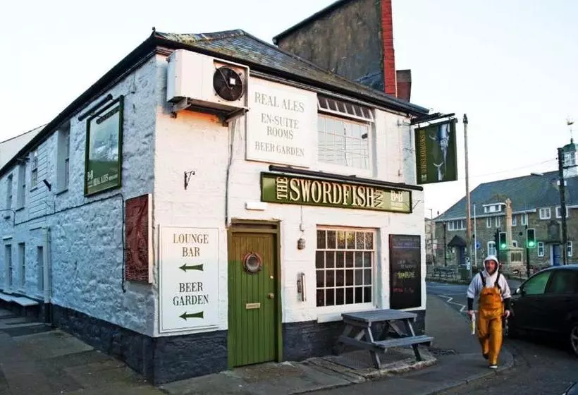 هاستل The Swordfish Inn