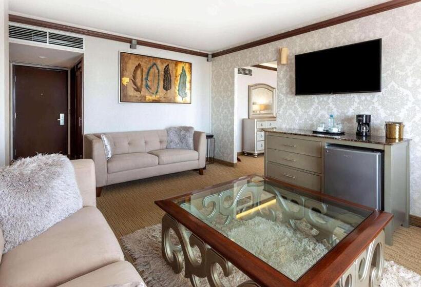 هتل Wyndham Torreon