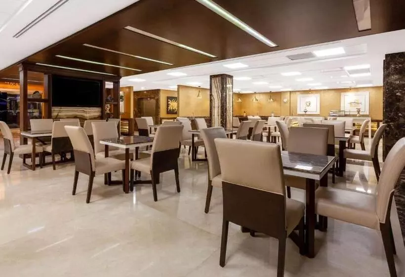 ホテル Wyndham Torreon
