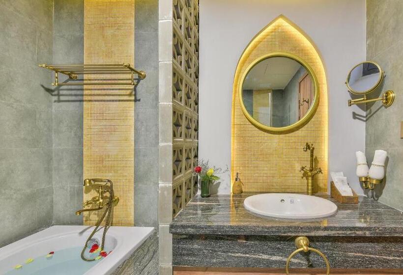 My Son Heritage Resort And Spa