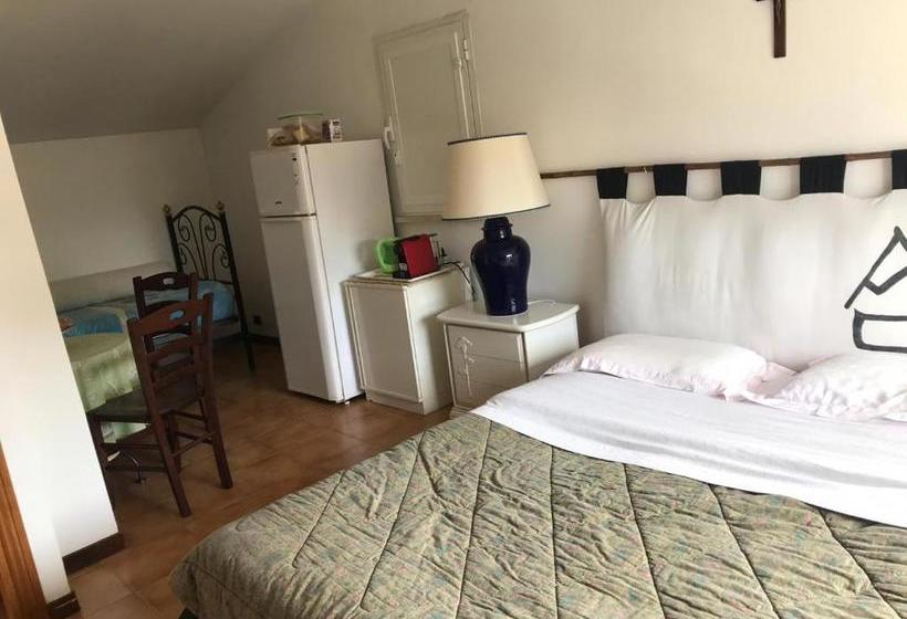 住宿加早餐 Parco Fellini Fregene