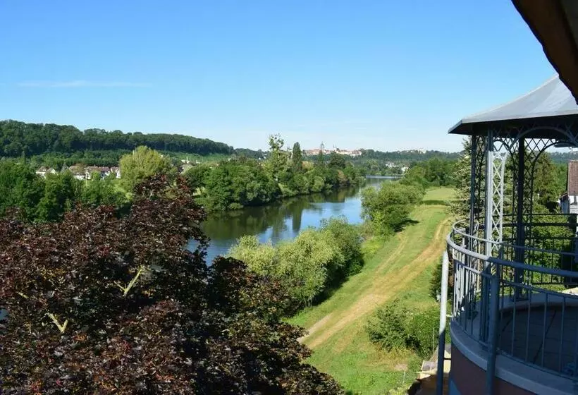 Hotelli Schöne Aussicht