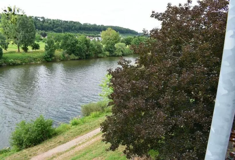 Hotelli Schöne Aussicht