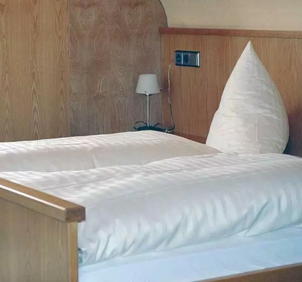 Hotelli Schöne Aussicht