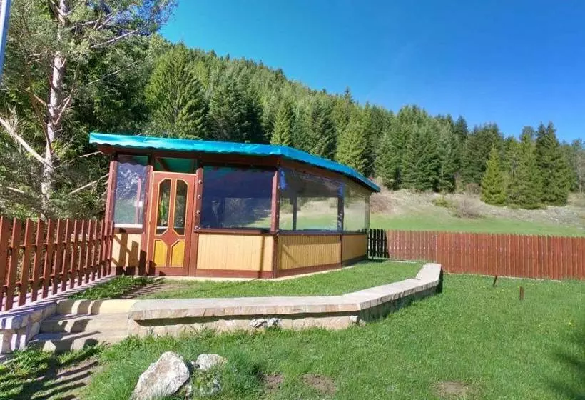 پانسیون Guest House Chobaka