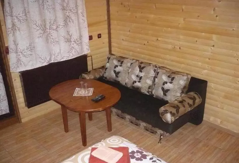 پانسیون Guest House Chobaka
