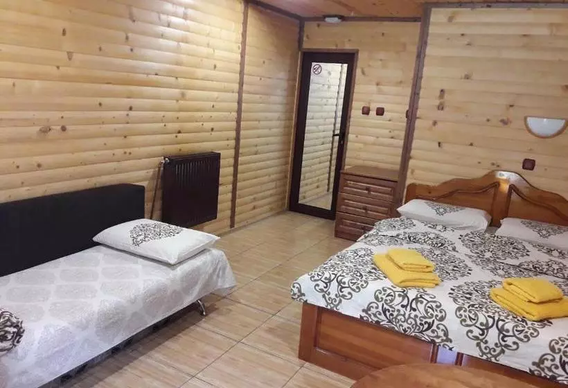 پانسیون Guest House Chobaka