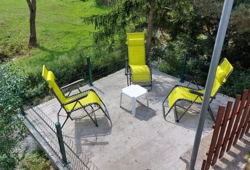 پانسیون Guest House Chobaka