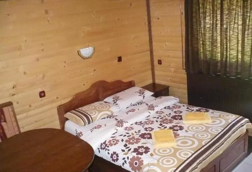 پانسیون Guest House Chobaka