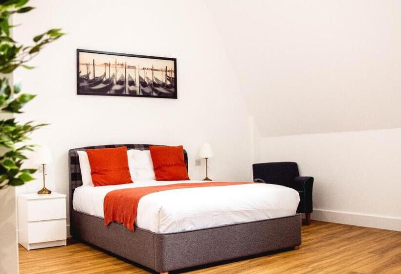 膳宿费 London City View