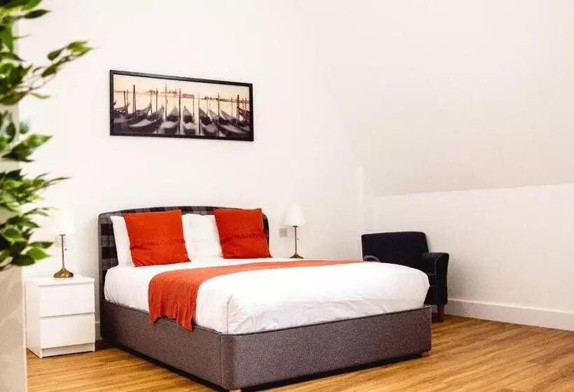 Majatalo London City View