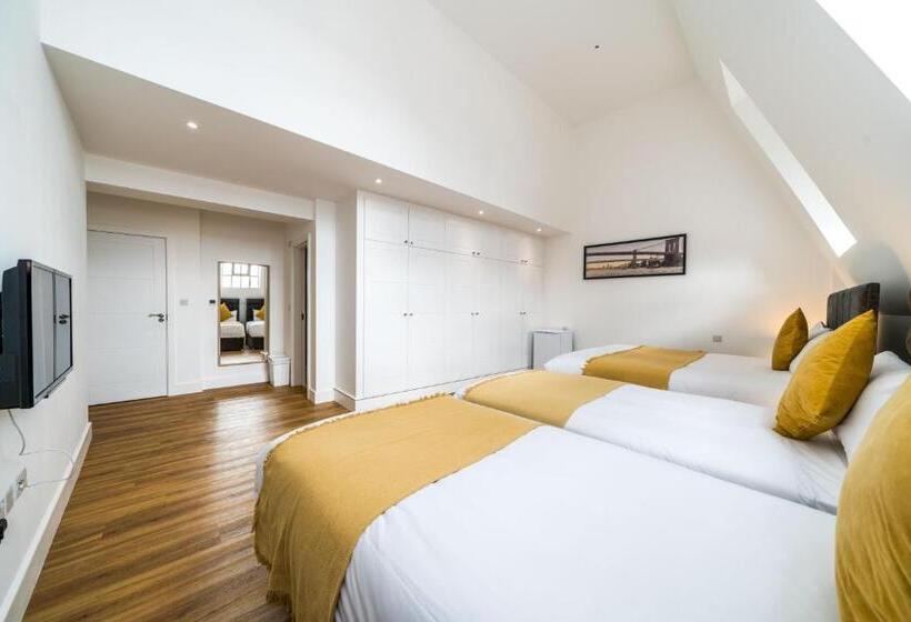 膳宿费 London City View