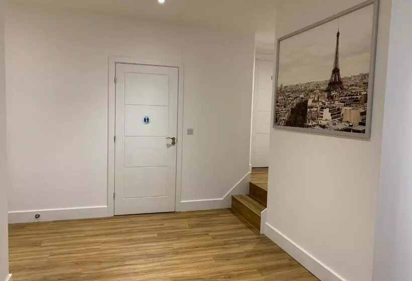 Majatalo London City View