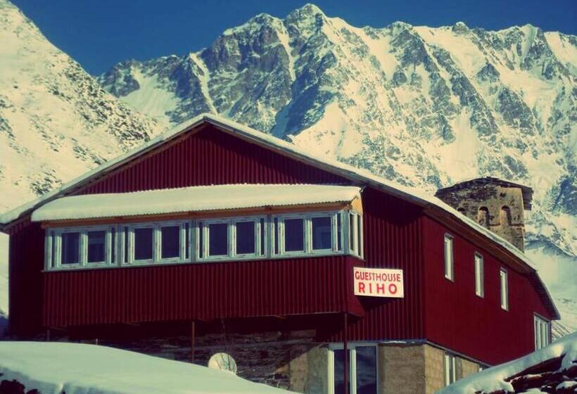 پانسیون Ushguli Hotel Riho