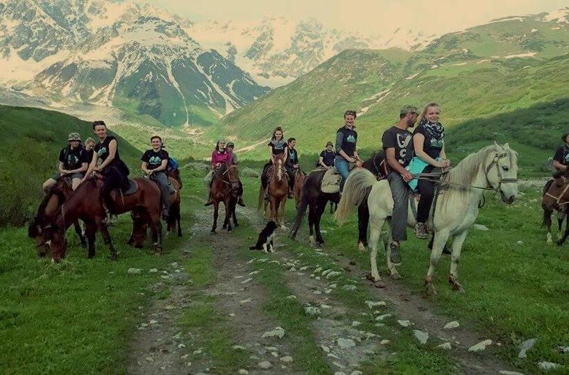 پانسیون Ushguli Hotel Riho