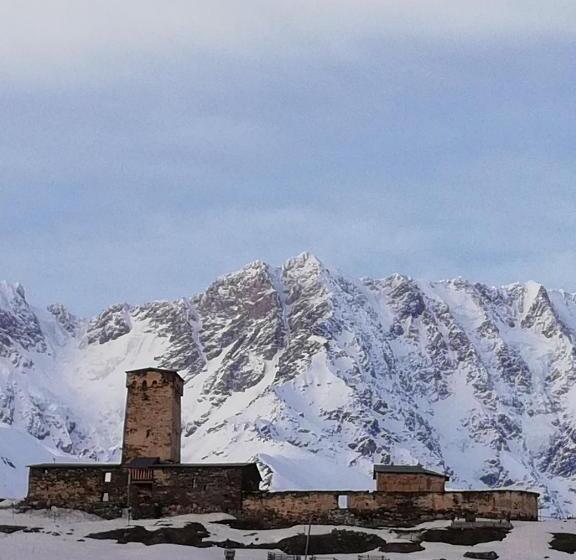 پانسیون Ushguli Hotel Riho