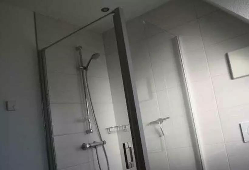 ユースホステル Gasthof Kornbachtal