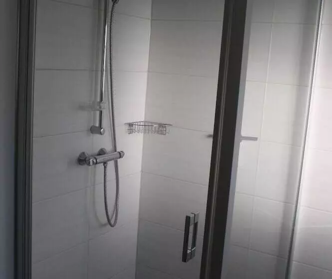 ユースホステル Gasthof Kornbachtal