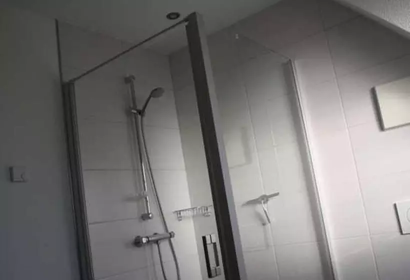 ユースホステル Gasthof Kornbachtal